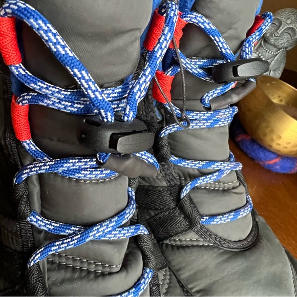 Sorel Whitney II Short Fleece Lined Snow Boots US5 EU37 Used Once! $140 - Picture 6 of 14